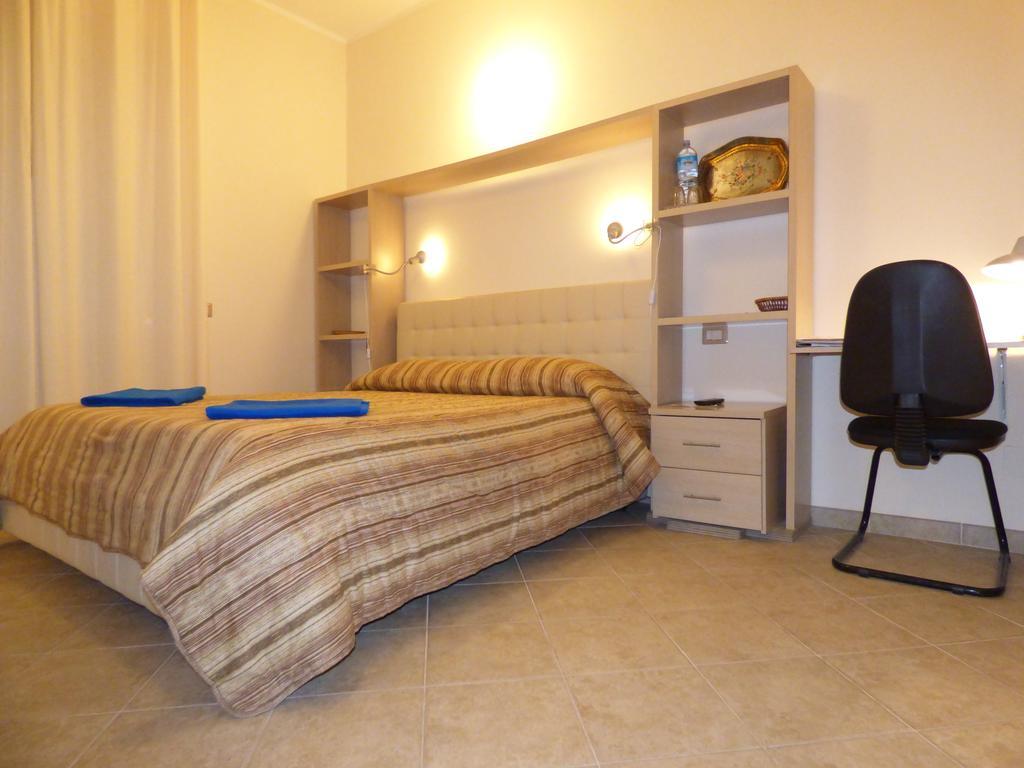 Hotel Anania Cagliari Camera foto