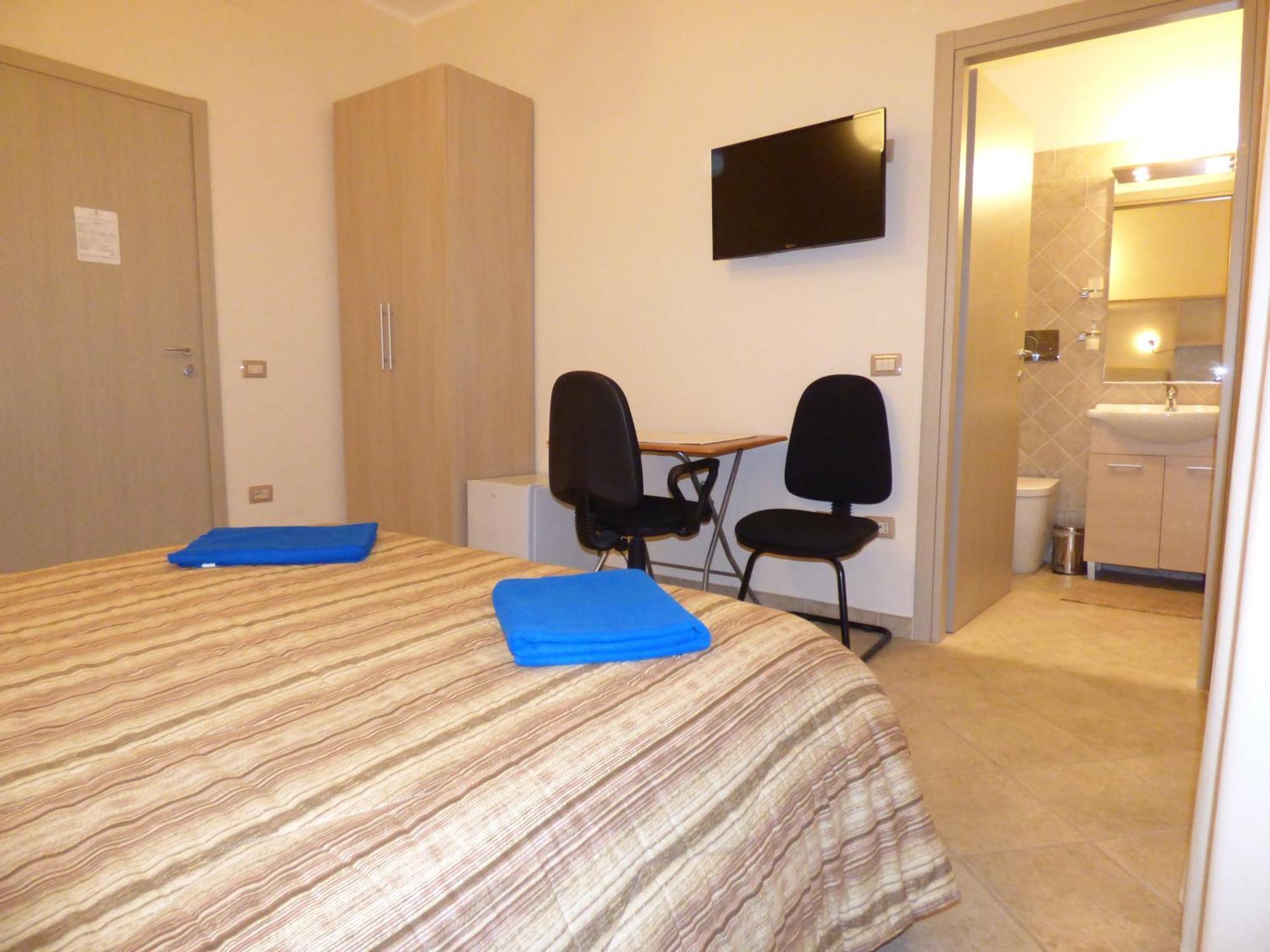 Hotel Anania Cagliari Camera foto