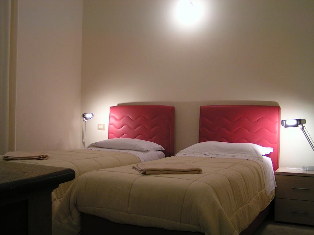 Hotel Anania Cagliari Camera foto